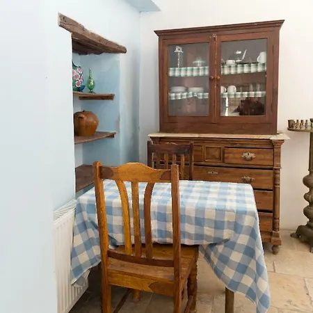 Готель Cyprus Villages 2*