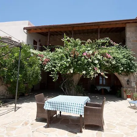 Готель Cyprus Villages