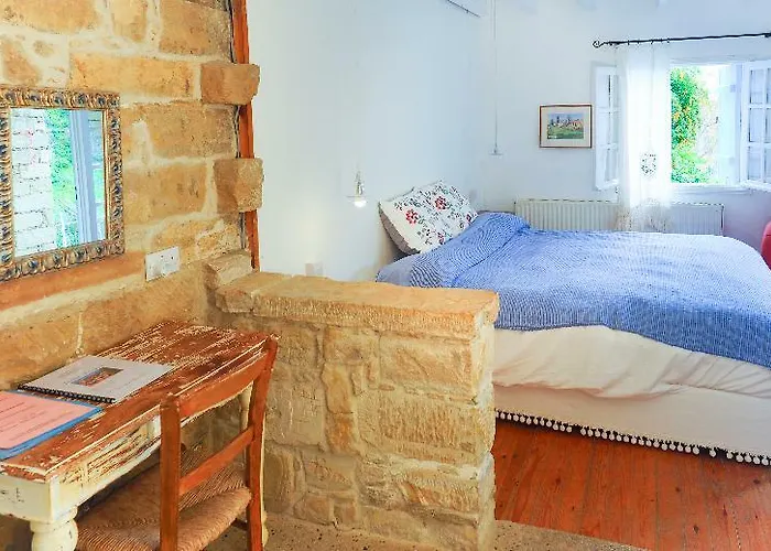 Cyprus Villages 2* 托其