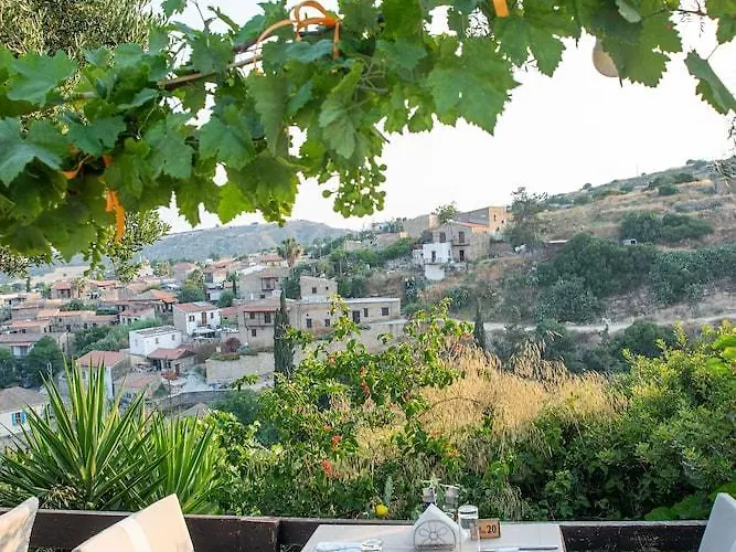 Cyprus Villages מלון 2*