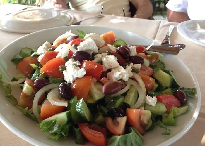 מלון Cyprus Villages 2*